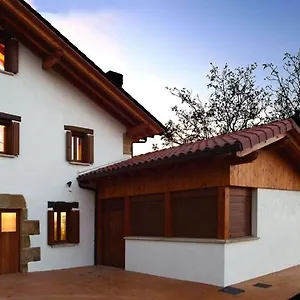 https://apartamentos-lusarbe.basquecountryhotels.org